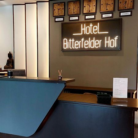 Hotel Bitterfelder Hof Bagian luar foto
